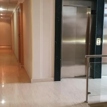 Dabelmar A Lanzada *